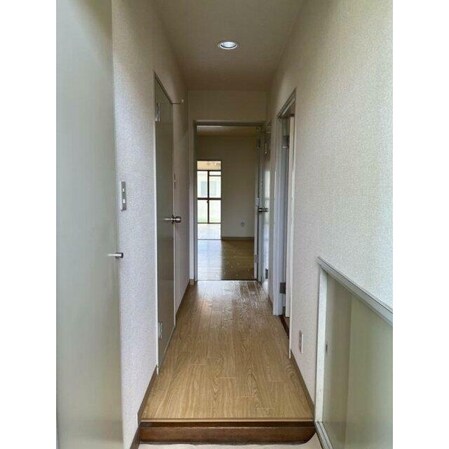 グリーンゲーブルの物件内観写真